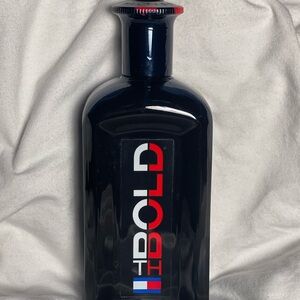 TH Bold /Tommy Hilfiger spray 3.4oz
